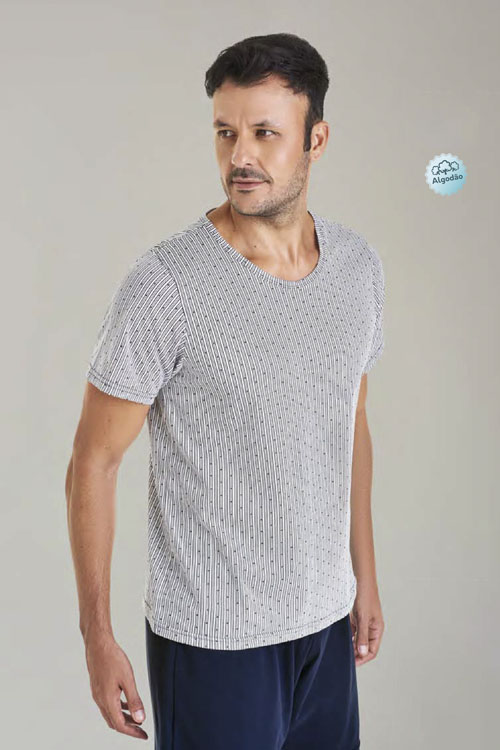 Pijama decote redondo e bermuda